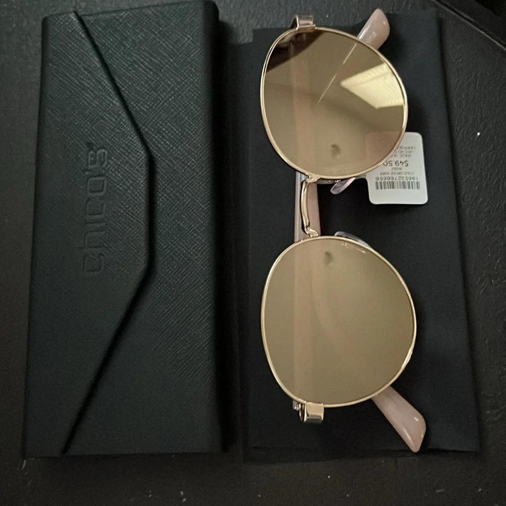 NWT, Chico’s, Gold Sunglasses with Print Case